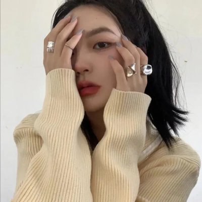 巨蛇闯女校
